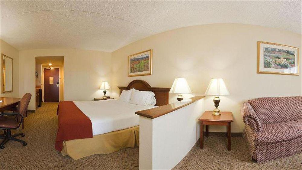 Holiday Inn Express Hotel And Suites Mesquite By Ihg Экстерьер фото